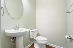 504 Aprilmae Way, Ross Twp, PA 15237 - Photo 21