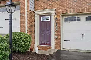 504 Aprilmae Way, Ross Twp, PA 15237 - Photo 3