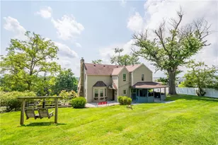 960 S Main St, South Strabane, PA 15301 - Photo 5