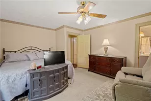 960 S Main St, South Strabane, PA 15301 - Photo 23
