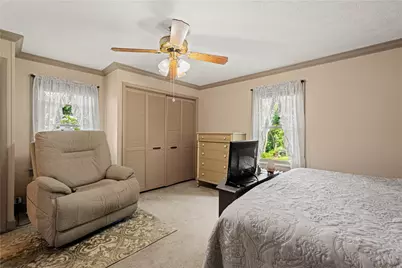 960 S Main St, South Strabane, PA 15301 - Photo 21