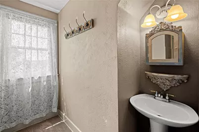 960 S Main St, South Strabane, PA 15301 - Photo 27