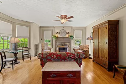 960 S Main St, South Strabane, PA 15301 - Photo 19