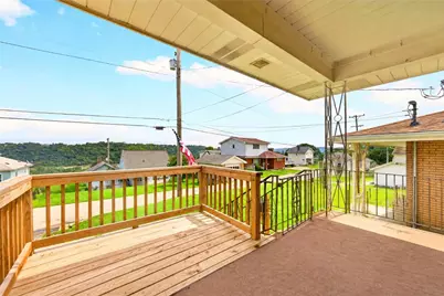 715 Locust Ln, Charleroi Boro, PA 15022 - Photo 25