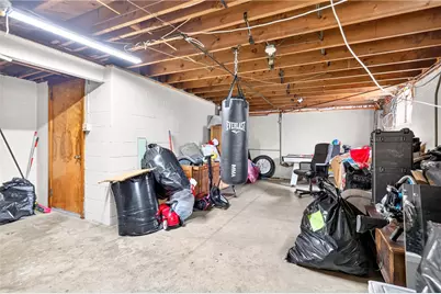 715 Locust Ln, Charleroi Boro, PA 15022 - Photo 21