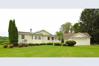 105 Sunset Rd, Lackawannock Township, PA 16148 - Photo 1