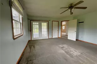 105 Sunset Rd, Lackawannock Township, PA 16148 - Photo 13