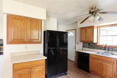 105 Sunset Rd, Lackawannock Township, PA 16148 - Photo 9