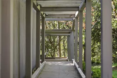 950 Blackburn Road, Sewickley Heights, PA 15143 - Photo 3