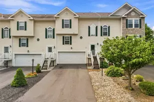553 Ten Point Ln, Cranberry Township, PA 16066 - Photo 3