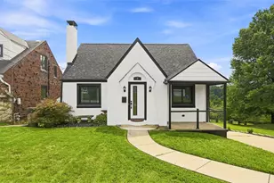 2 Windridge Dr, Pittsburgh, PA 15227 - Photo 1