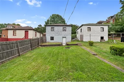 7910 Saint Lawrence Ave, Pittsburgh, PA 15218 - Photo 21