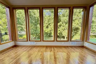 1147 Oakwood Dr, Jefferson Hills, PA 15025 - Photo 9
