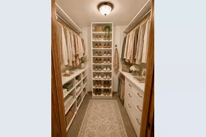 1147 Oakwood Dr, Jefferson Hills, PA 15025 - Photo 17