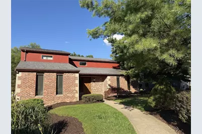 1147 Oakwood Dr, Jefferson Hills, PA 15025 - Photo 1