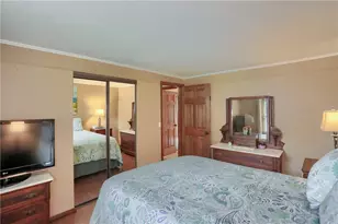 512 Greenwood Dr Ext, Cranberry Township, PA 16066 - Photo 5