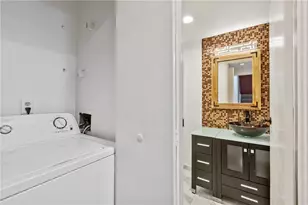 307 S Dithridge, Pittsburgh, PA 15213 - Photo 17