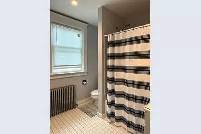 304 N 2nd St, Jeannette, PA 15644 - Photo 25