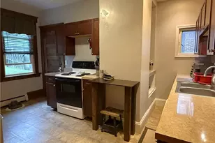 304 N 2nd St, Jeannette, PA 15644 - Photo 13