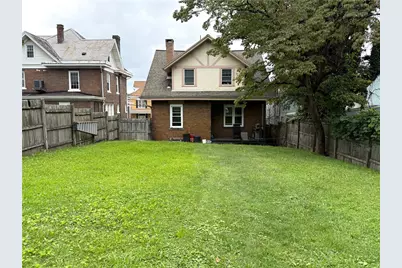 304 N 2nd St, Jeannette, PA 15644 - Photo 27