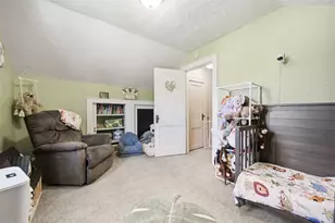 816 Indiana Rd, Verona, PA 15147 - Photo 11