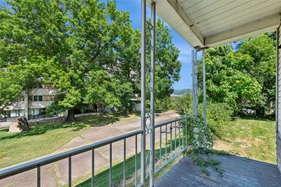 220 Oneida Street, Monessen, PA 15062 - Photo 9