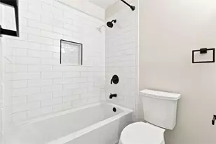 121 Scenic Hill Dr, Carnegie, PA 15106 - Photo 25