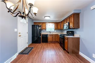 503 Vale Dr, Pittsburgh, PA 15239 - Photo 13