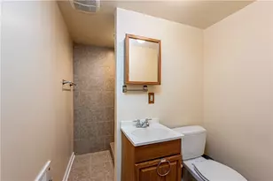503 Vale Dr, Pittsburgh, PA 15239 - Photo 31