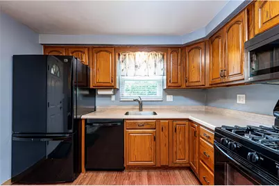 503 Vale Dr, Pittsburgh, PA 15239 - Photo 17