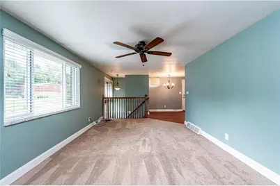 503 Vale Dr, Pittsburgh, PA 15239 - Photo 11