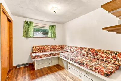 114 Cambridge Road, Westmont Hilltop School District, PA 15905 - Photo 17