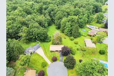 114 Cambridge Road, Westmont Hilltop School District, PA 15905 - Photo 5
