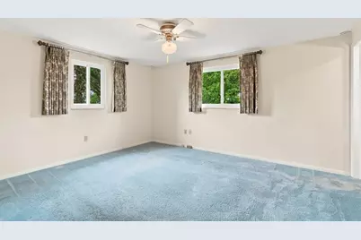 251 Alcott Dr, Ohio Township, PA 15143 - Photo 15