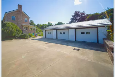 209 Henry St, Wampum, PA 16157 - Photo 29