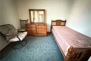 3215 Cypress St, West Mifflin, PA 15122 - Photo 13