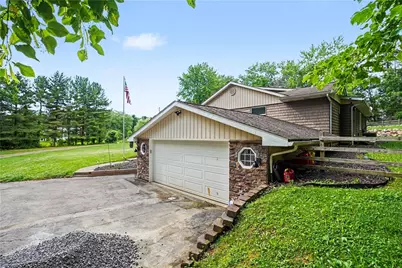 456 E Maitland Ln, New Castle, PA 16105 - Photo 29