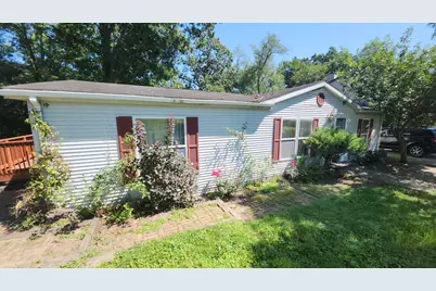 34 First Street, Ellport, PA 16117 - Photo 1