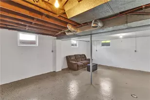 114 Winfield Dr, Grove City Boro, PA 16127 - Photo 33