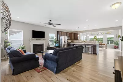 2004 Cortona Drive, Collier Township, PA 15071 - Photo 5