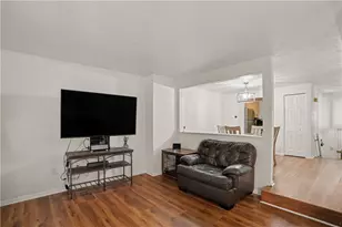127 Spruce Ct, Ross Twp, PA 15229 - Photo 7