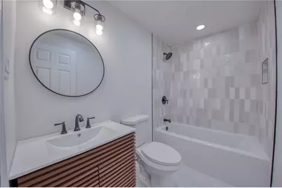 442 Enright Ct, Pittsburgh, PA 15206 - Photo 11