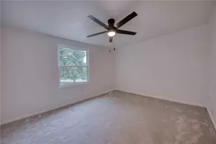442 Enright Ct, Pittsburgh, PA 15206 - Photo 13