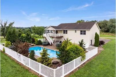 151 Rosewood Dr, Greensboro, PA 15338 - Photo 3
