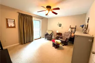 605 Berrington, Bethel Park, PA 15102 - Photo 11