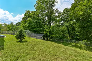 210 Seville Ave, Ross Twp, PA 15214 - Photo 27