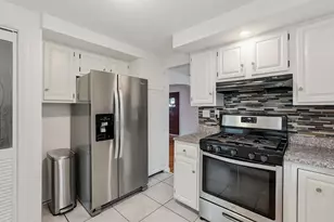 1011 Biltmore Ave, Pittsburgh, PA 15216 - Photo 11