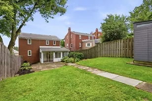 1011 Biltmore Ave, Pittsburgh, PA 15216 - Photo 27