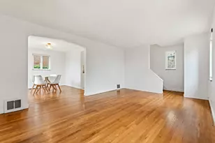 1011 Biltmore Ave, Pittsburgh, PA 15216 - Photo 5