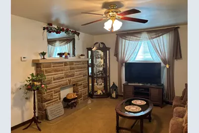 328 Nebraska Drive, Lower Burrell, PA 15068 - Photo 7